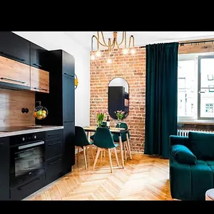 Heart Of The Old Wroclove Apartment